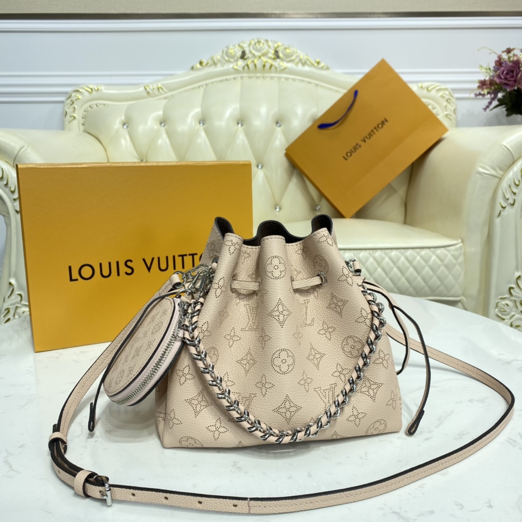 Louis Vuitton BELLA Mahina Leather Handbag M58792 Coquille